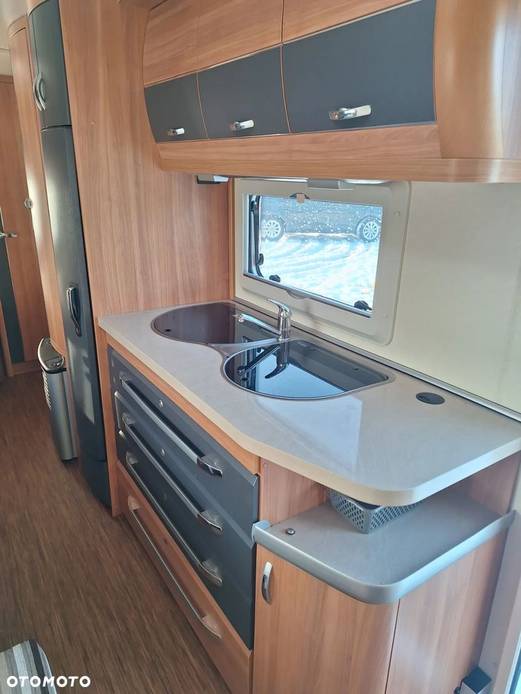 Hobby De Luxe 650 KMFE - 9