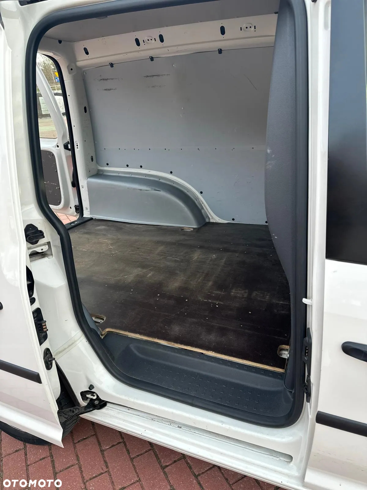 Volkswagen Caddy 1.6 TDI - 32
