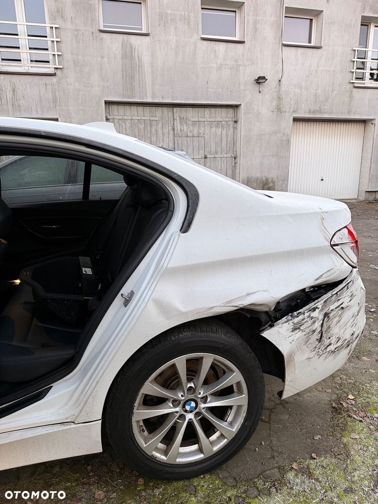 BMW Seria 3 320i Edition M Sport Shadow - 7