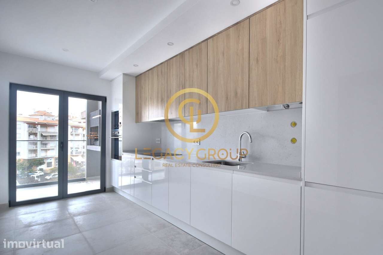 Apartamento com 2 quartos em Armação de Pêra a 1 Minuto da Praia! - Grande imagem: 3/34