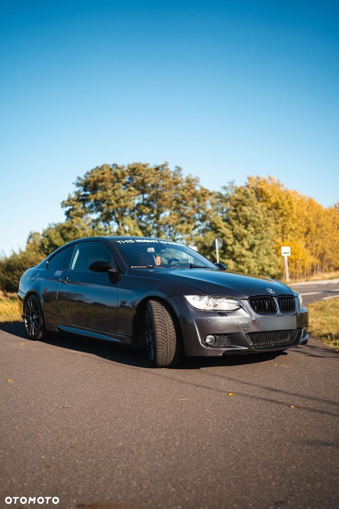 BMW Seria 3 330i xDrive - 6