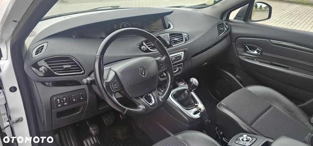 Renault Scenic ENERGY dCi 130 BOSE EDITION - 9