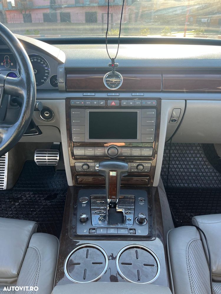 Volkswagen Phaeton 3.0 V6 TDI DPF 4MOTION Automatik (4 Sitzer) - 11