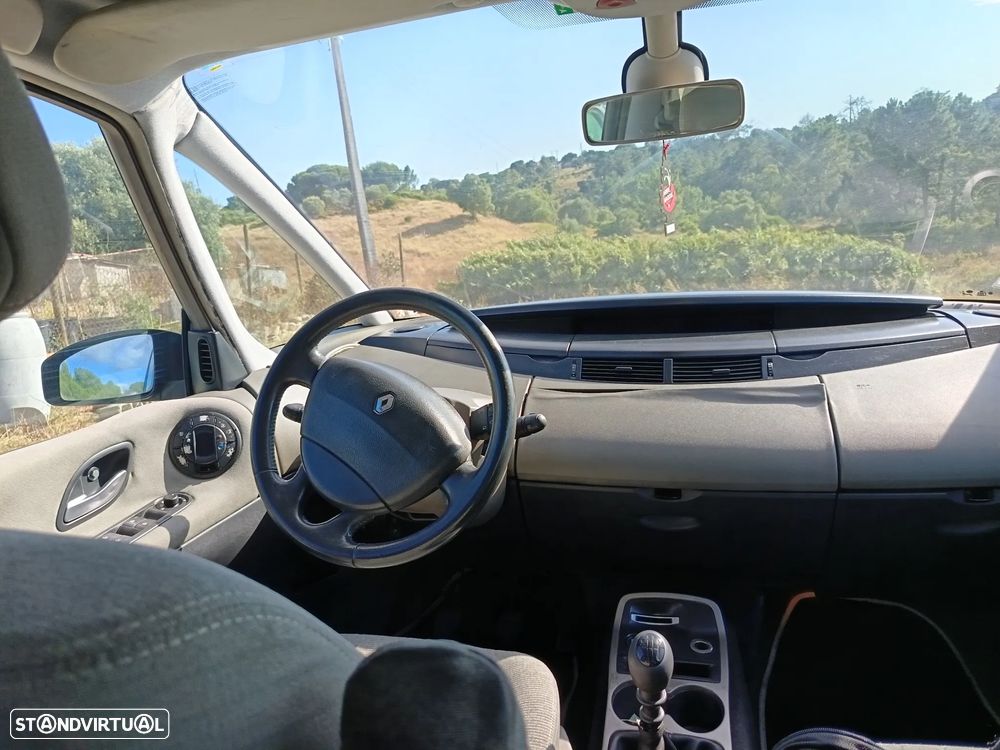 Renault Espace 1.9 dCi Expression - 5