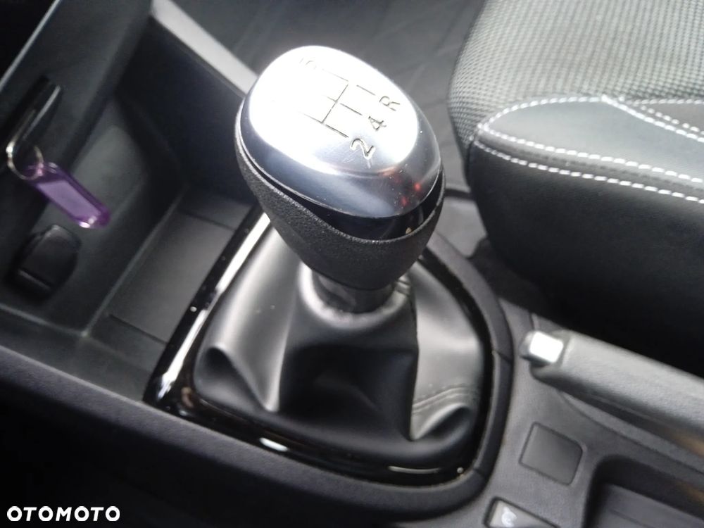 Renault Clio 1.2 16V Alize - 17