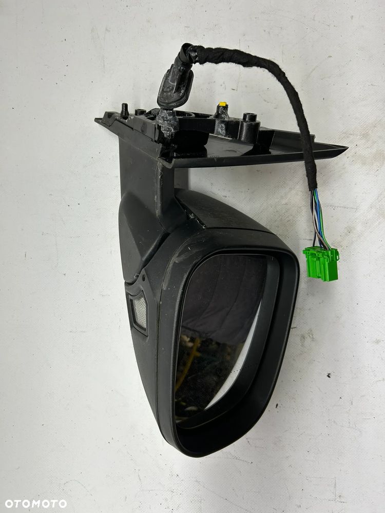Volvo V-40 II lusterko zewnetrzne prawe 31442244 2012- - 5