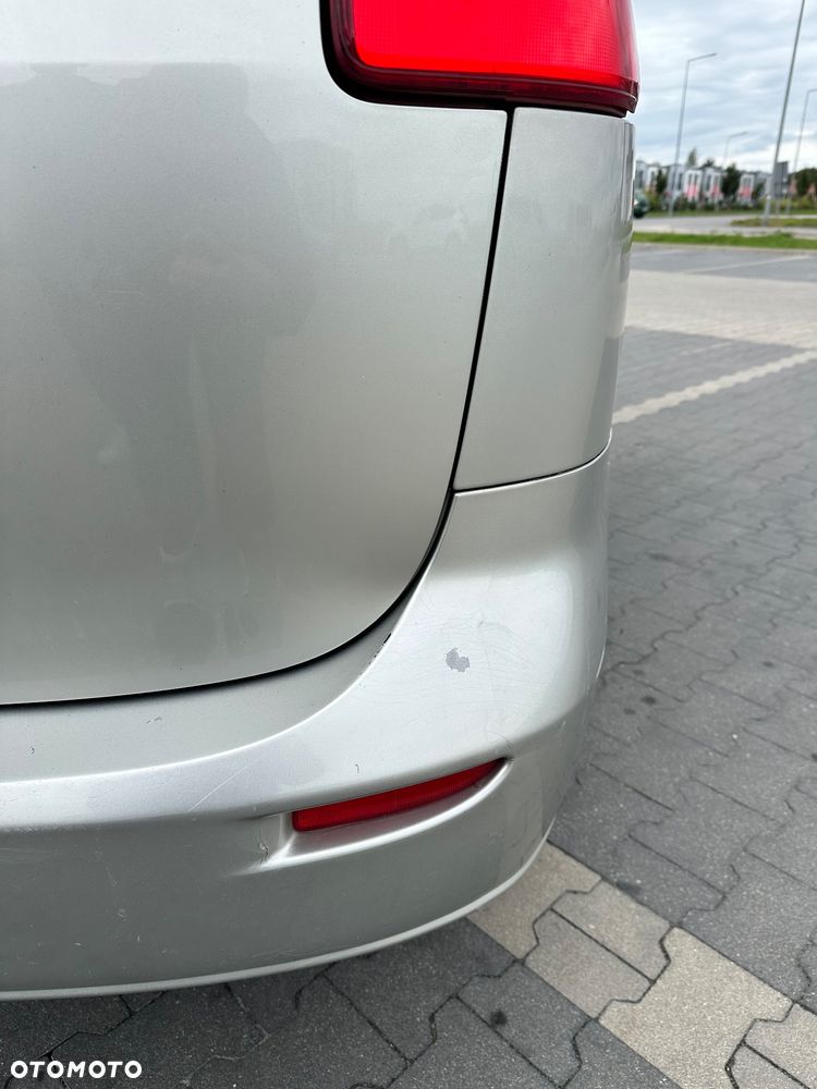 Mazda 5 - 5