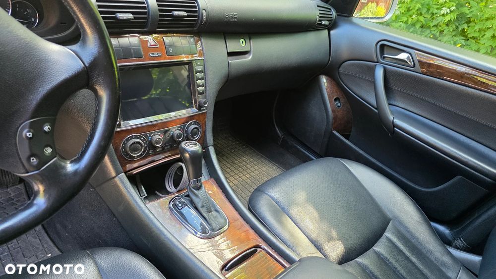 Mercedes-Benz Klasa C 320 CDI 7G-TRONIC Elegance - 14