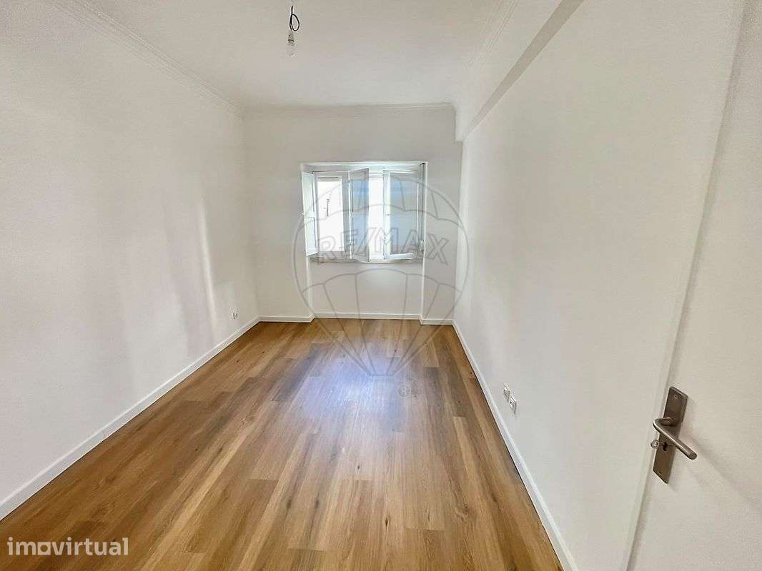 Apartamento T2 para arrendamento - Grande imagem: 5/16