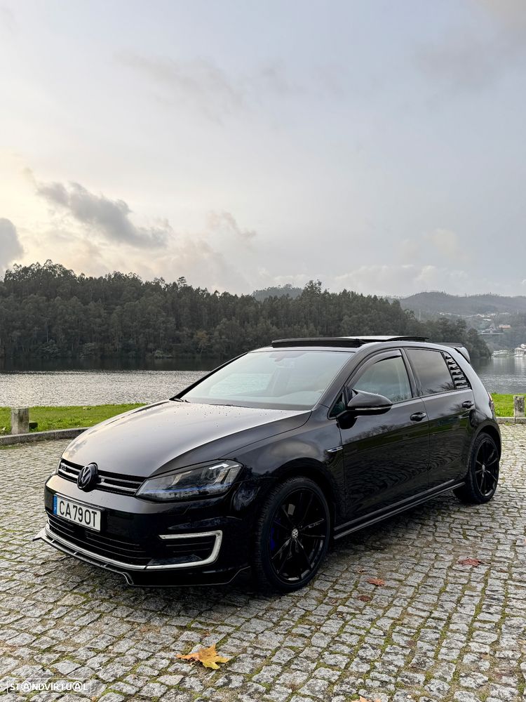 VW Golf 1.4 GTE Plug-In-Hybrid DSG - 5