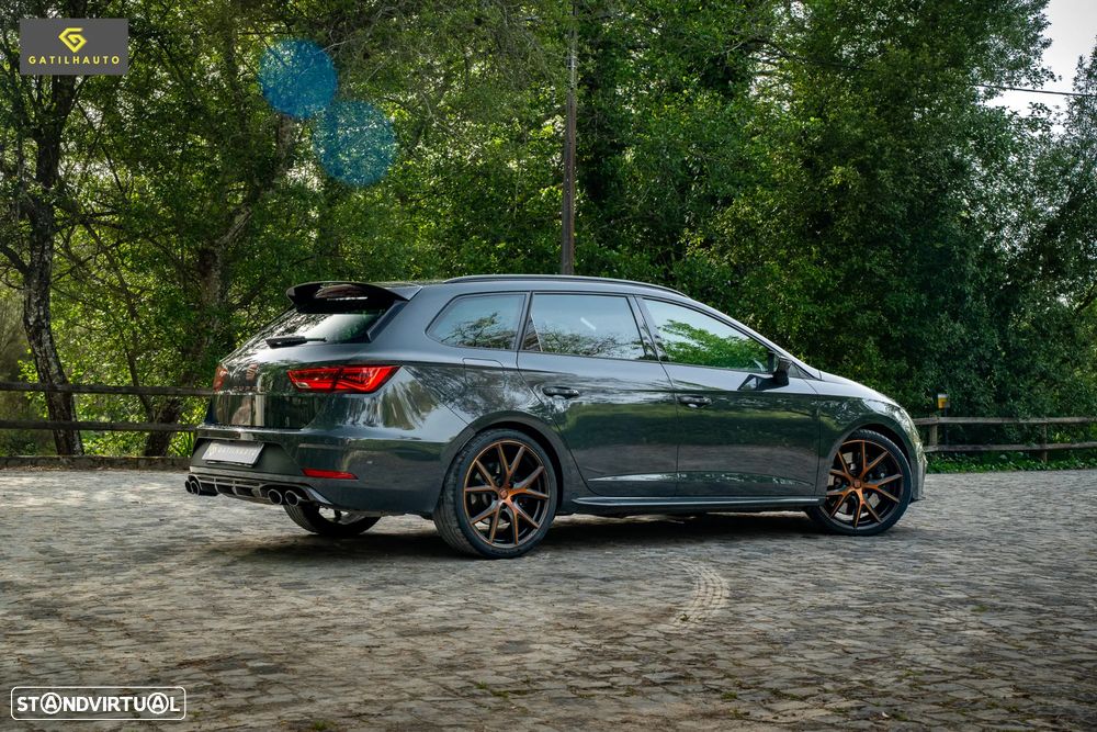 SEAT Leon ST 2.0 TSI S&S 4Drive DSG Cupra 300 Edition Carbon - 6