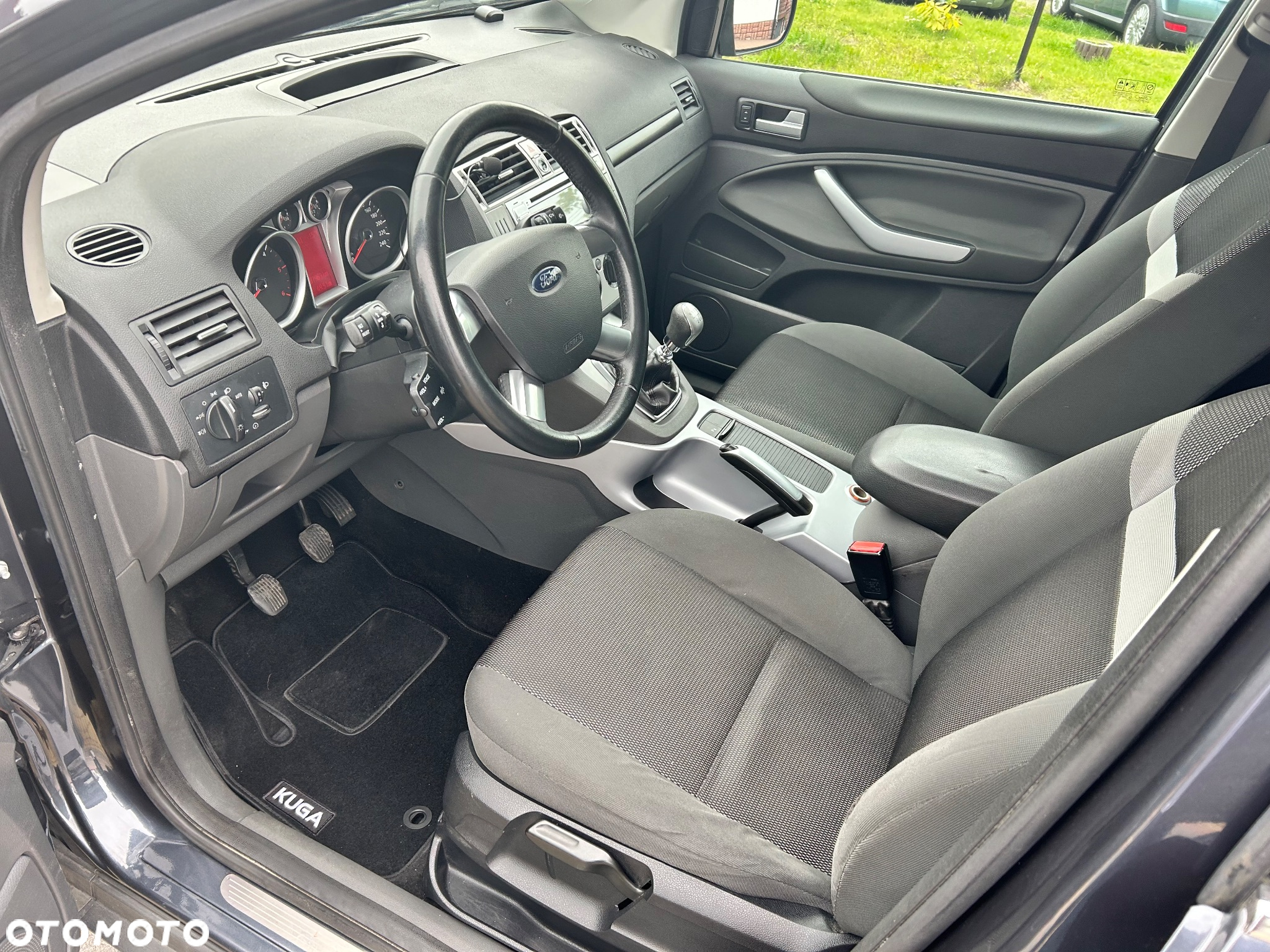 Ford Kuga 2.0 TDCi Titanium - 40