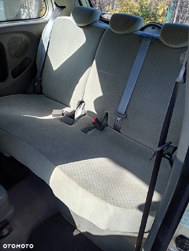 Nissan Micra 1.2 Visia - 12