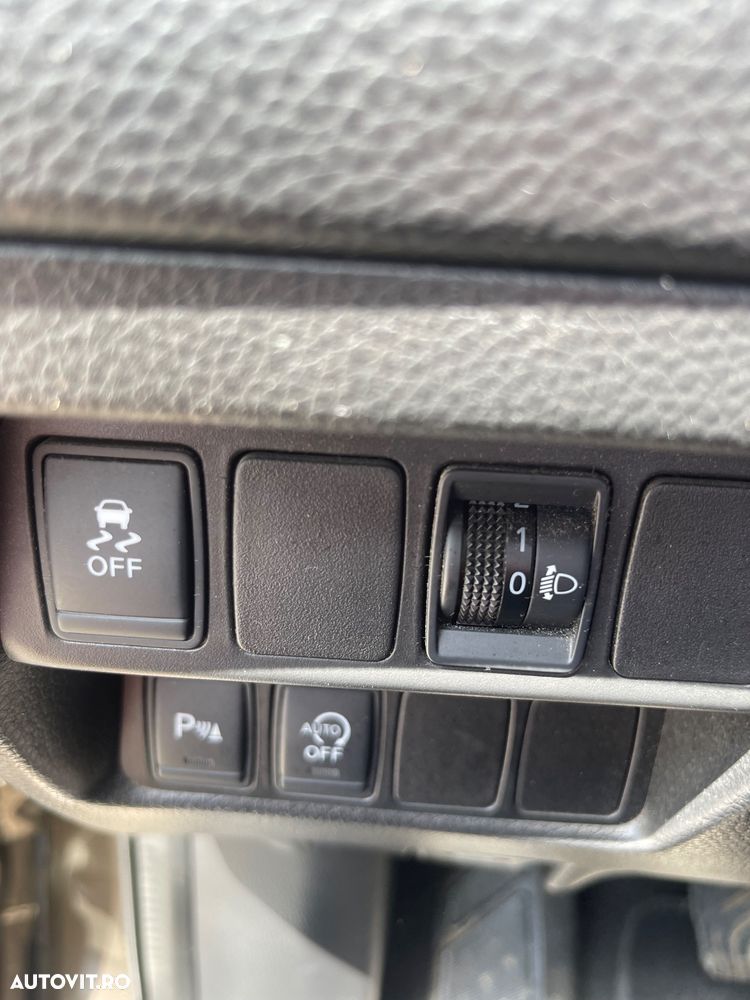 Nissan Qashqai 1.5 DCI Start/Stop Tekna - 9