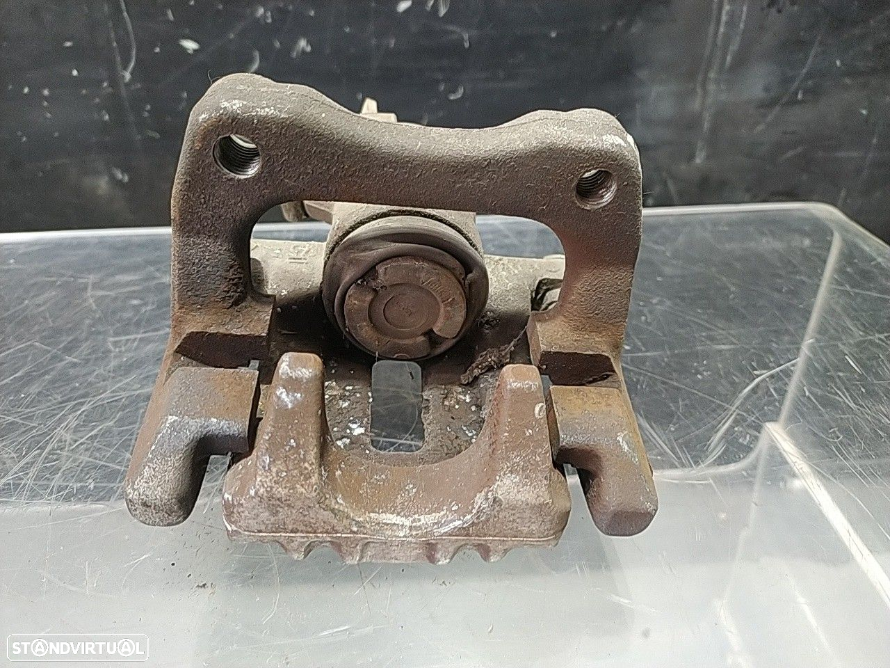 Pinça Tras Esquerda Volkswagen Golf V (1K1) - 5