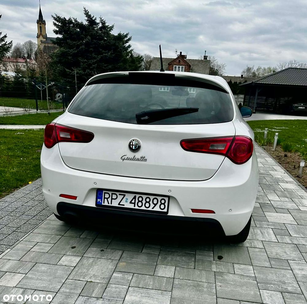 Alfa Romeo Giulietta 1.4 TB MultiAir Distinctive TCT - 11