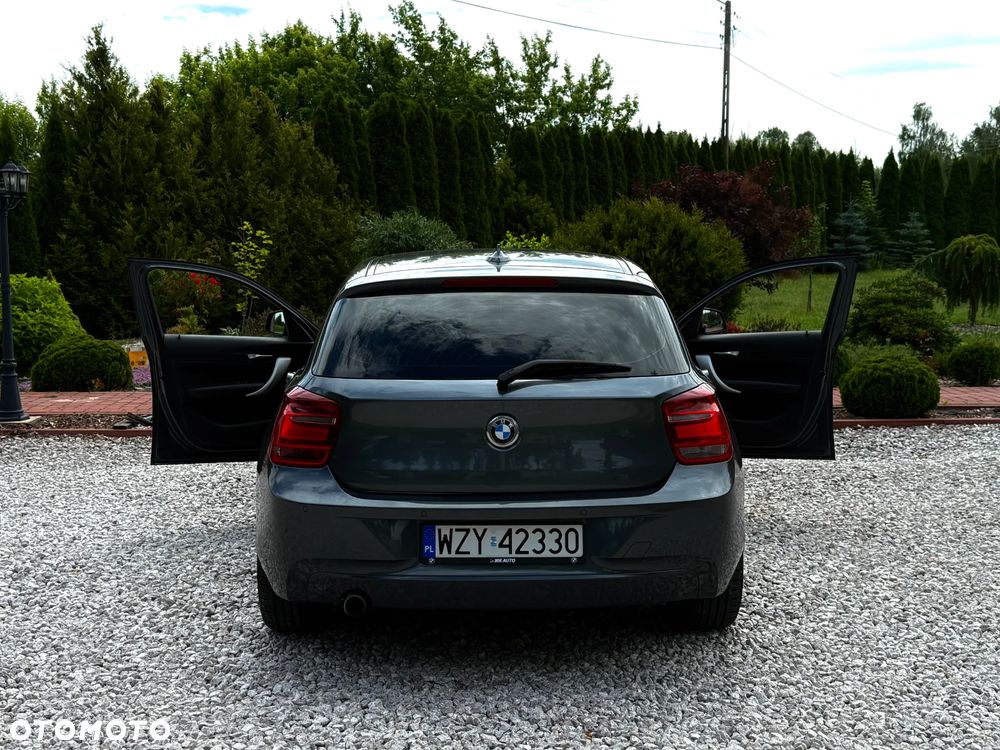BMW Seria 1 120d Sport Line - 14