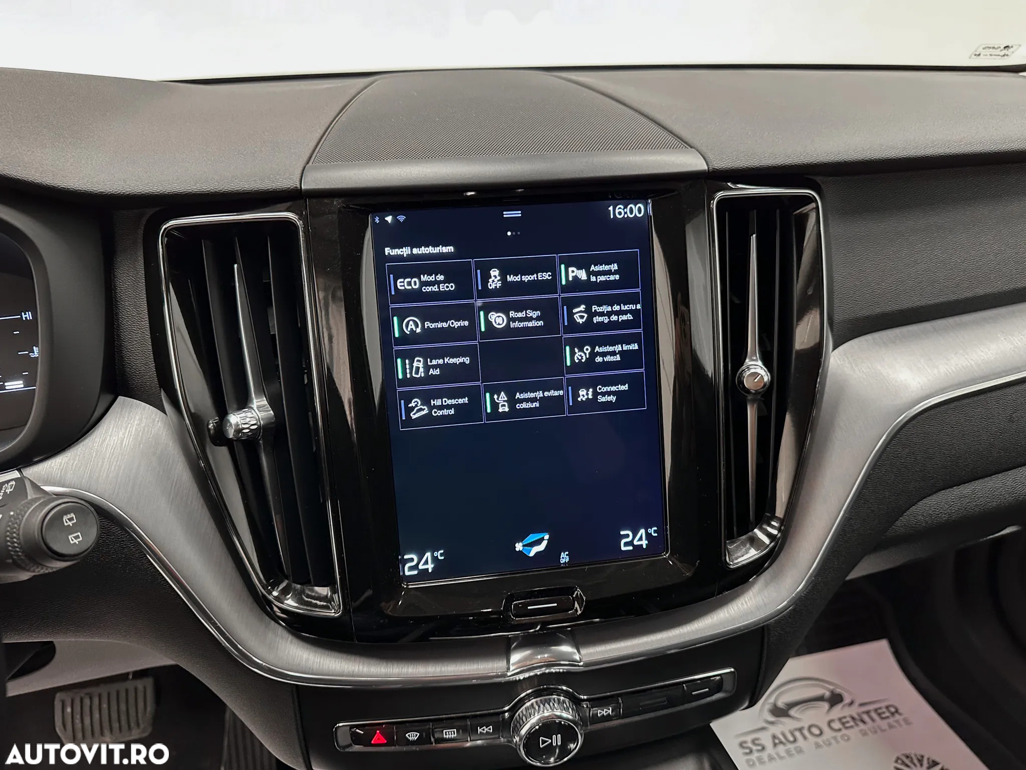 Volvo XC 60 - 24