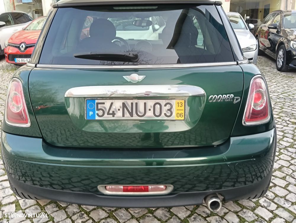 MINI 3 Portas Cooper D - 19