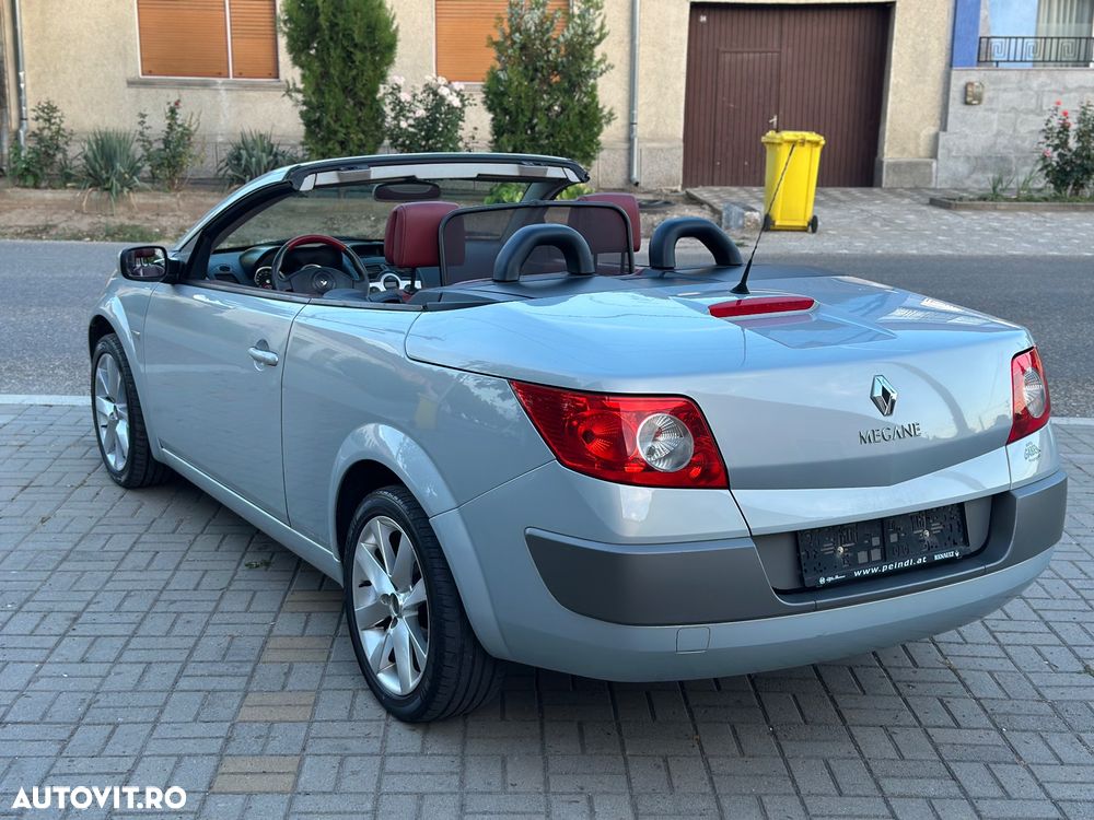 Renault Megane 1.9 dCi Coupe-Cabriolet Luxe Privilege - 2