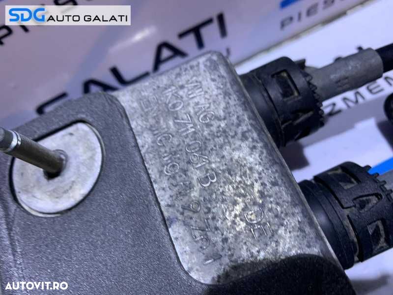 Ansamblu Timonerie Maneta Schimbator cu Sufe Cutie Viteze Manuala in 5 Trepte Skoda Octavia 2 1.9 TDI BLS 2004 - 2013 Cod 1K0711266AC 1K0711265AR 1K0711091A 1K0711061B - 6