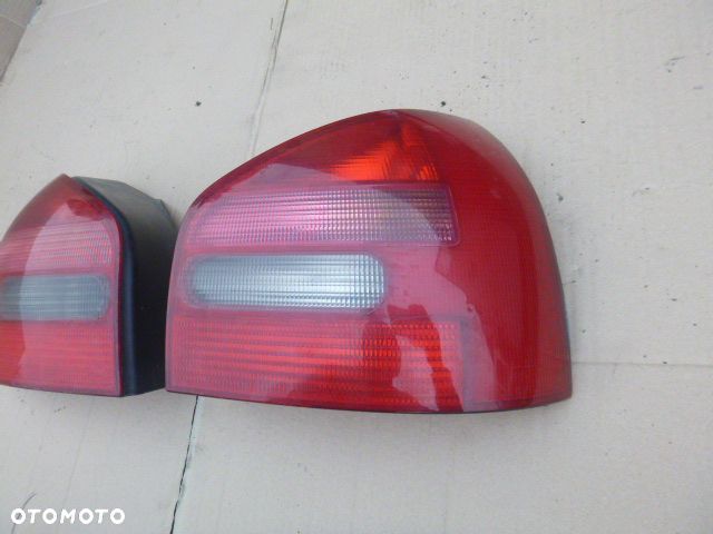 LAMPA LEWY TYŁ LEWA TYLNA PRAWY TYŁ PRAWA TYLNA KOMPLET AUDI A3 8L - 7