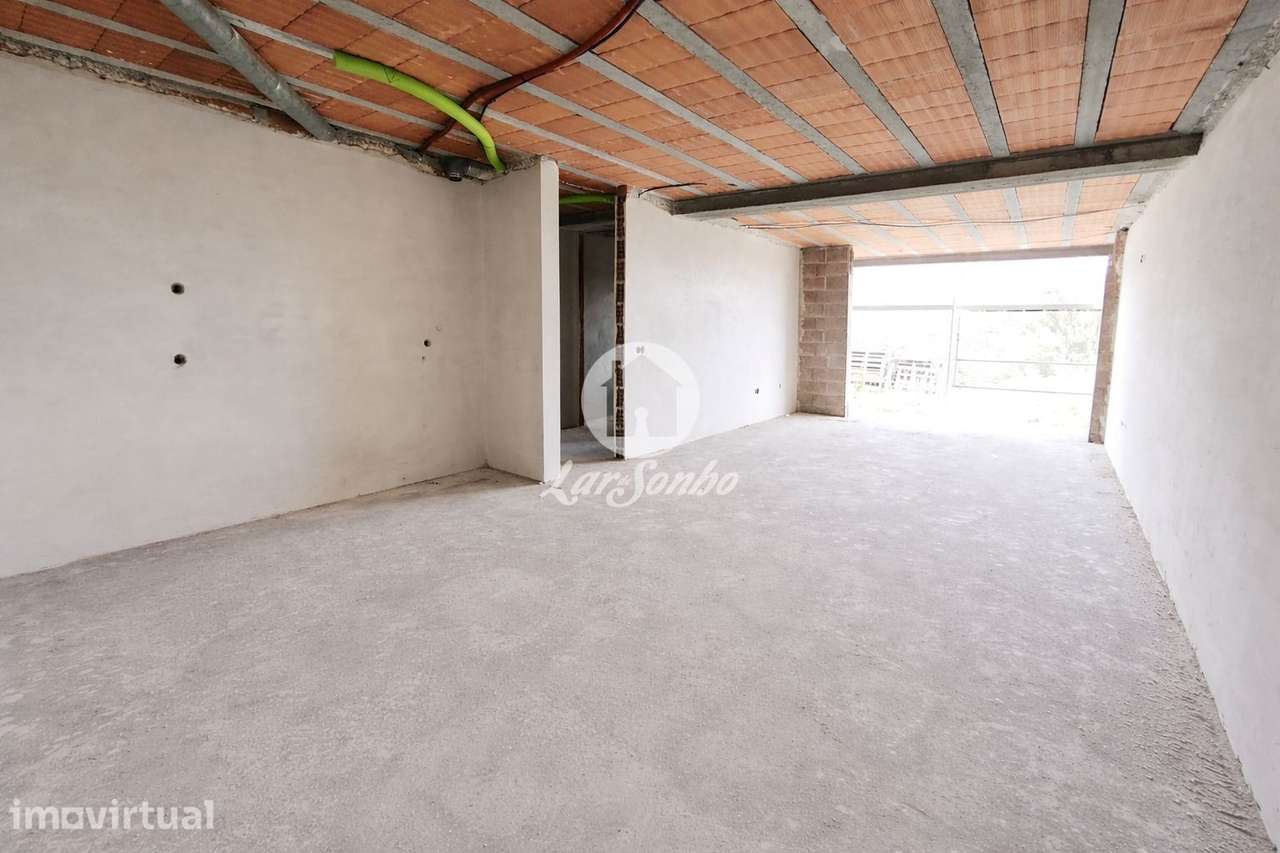 Apartamento T2 novo com jardim - Grande imagem: 4/28