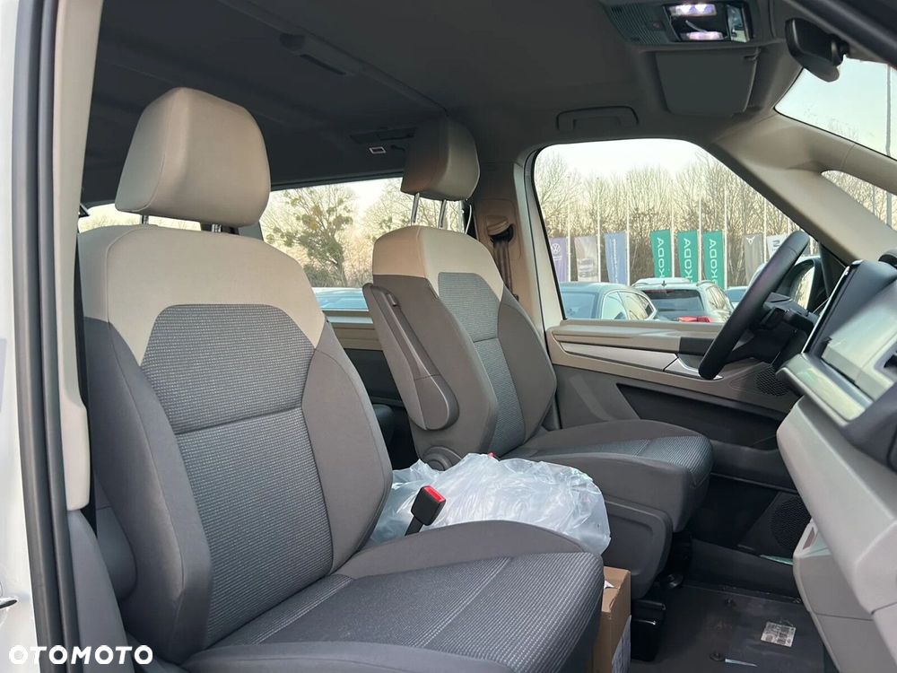 Volkswagen Multivan - 14