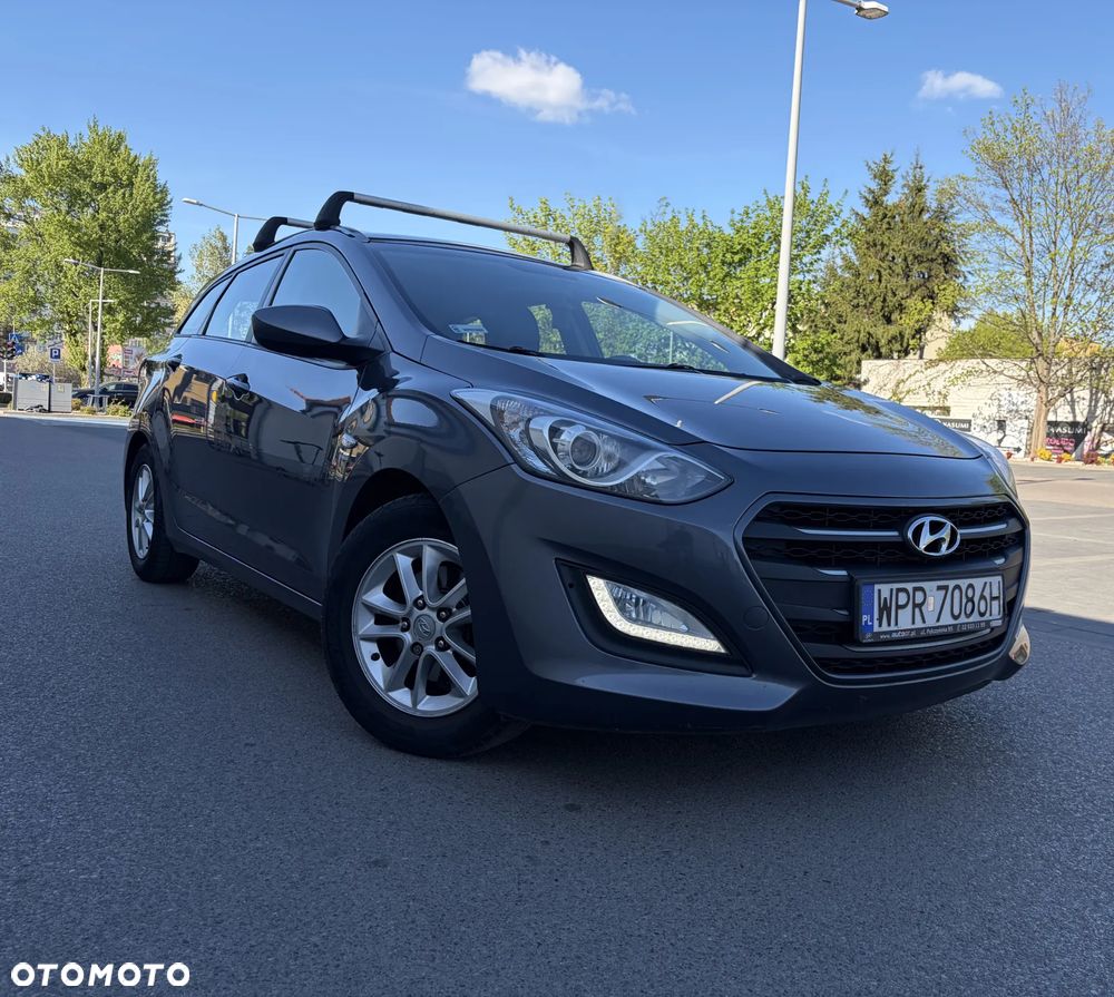 Hyundai i30 1.4 CRDi Classic + - 3