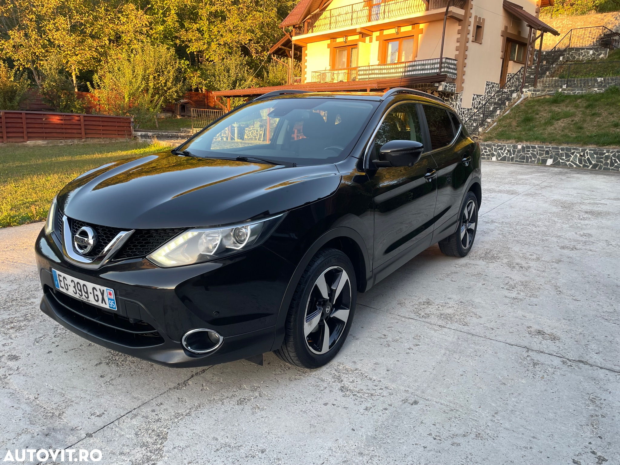 Nissan Qashqai 1.6 DCI Start/Stop X-TRONIC Tekna - 18