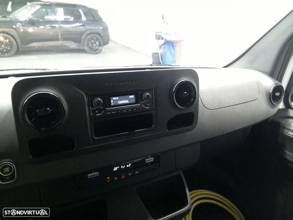 Mercedes-Benz E-SPRINTER 312/39 5d c/IVA - 7