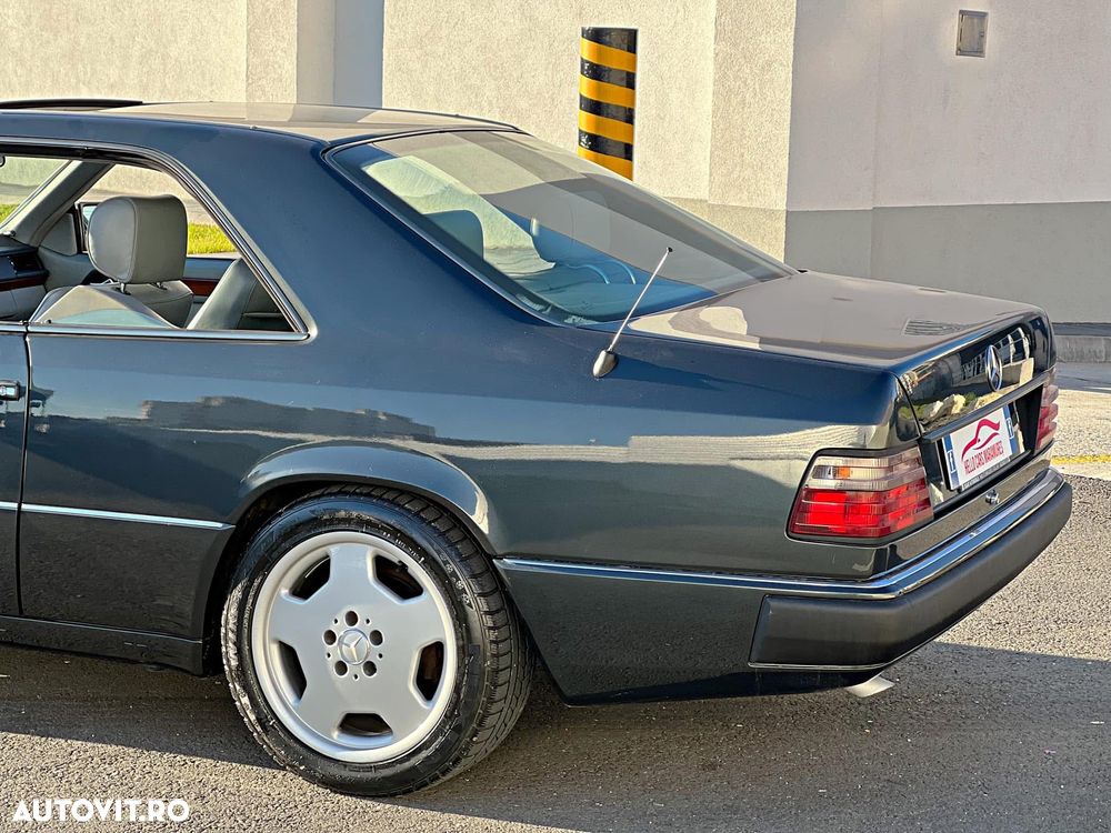 Mercedes-Benz E - 15