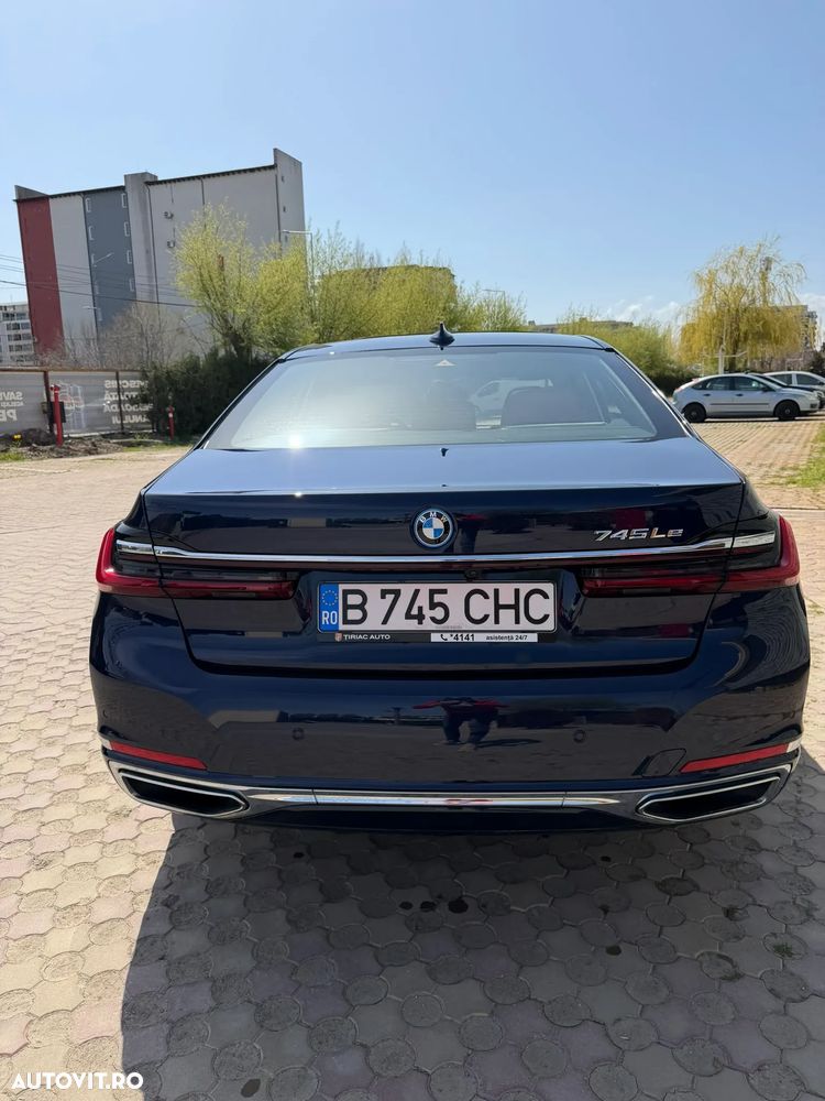 BMW Seria 7 745Le - 5