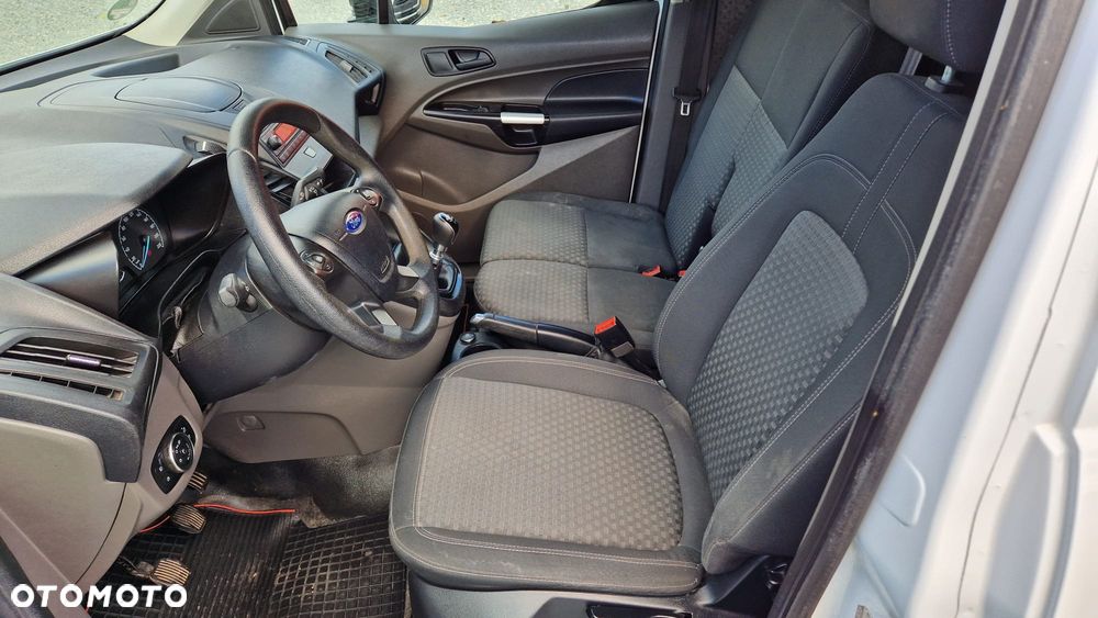 Ford TRANSIT CONNET 1.5 - 9