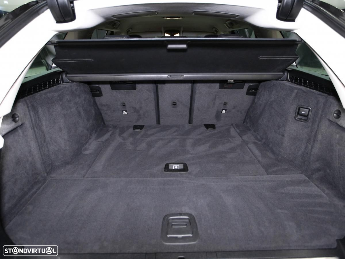 BMW 520 d Auto - 12