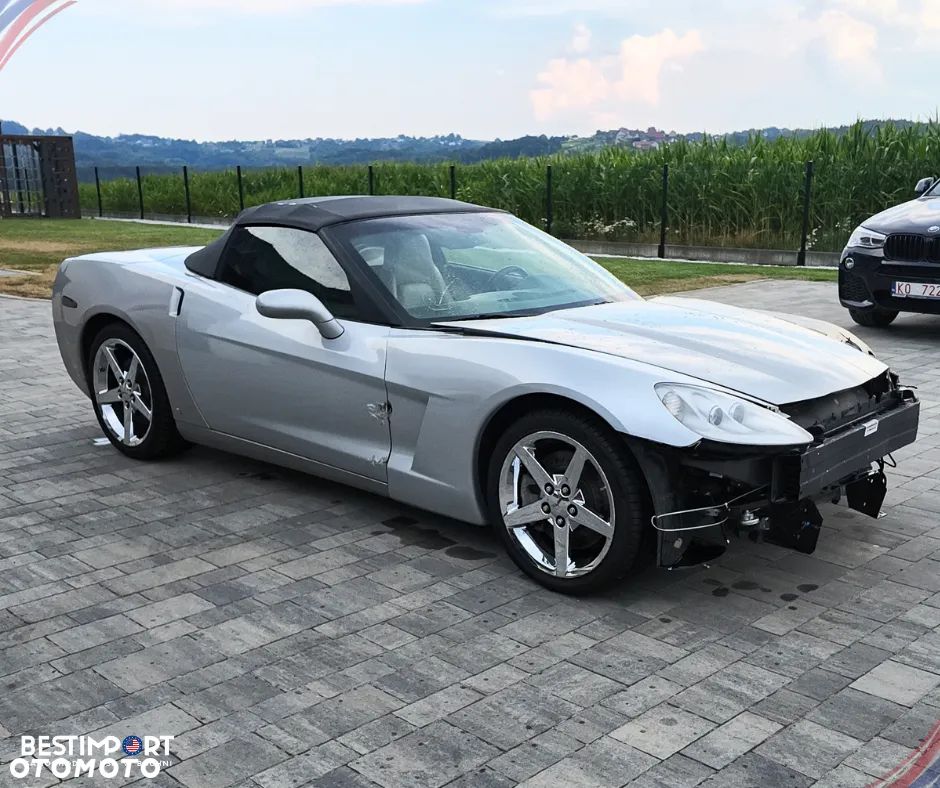 Chevrolet Corvette - 7