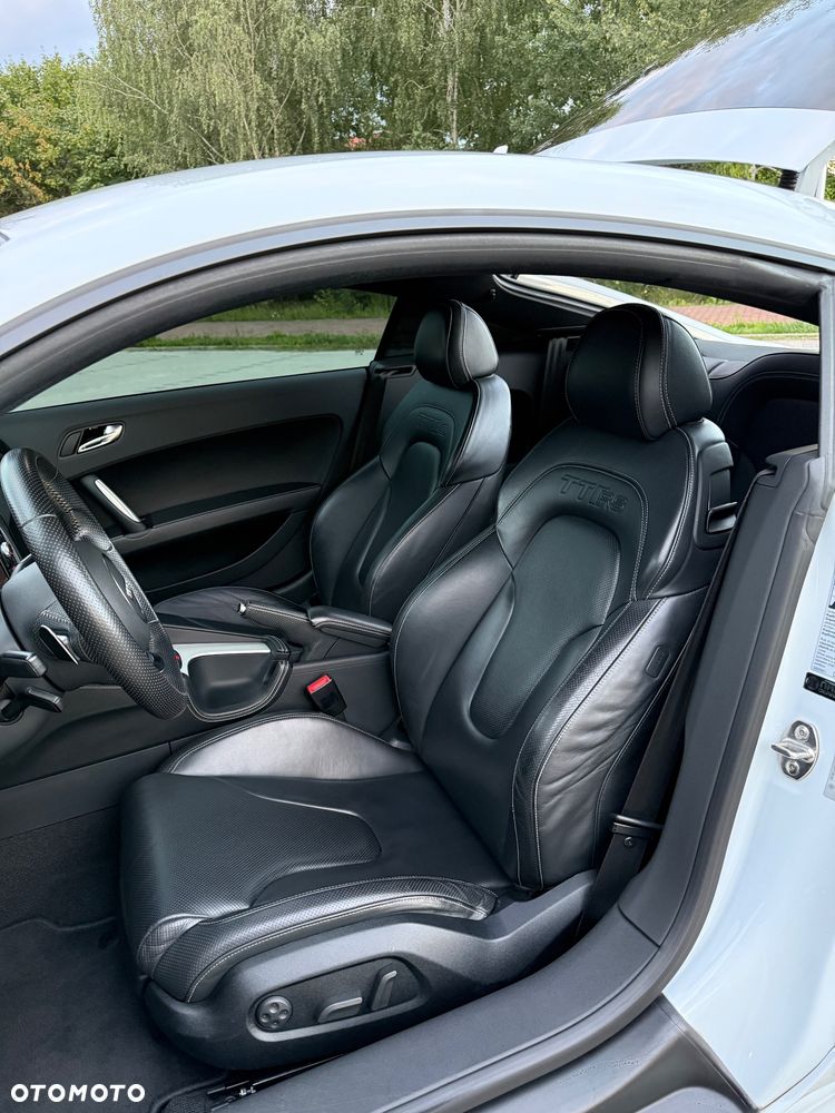 Audi TT RS Coupé - 14