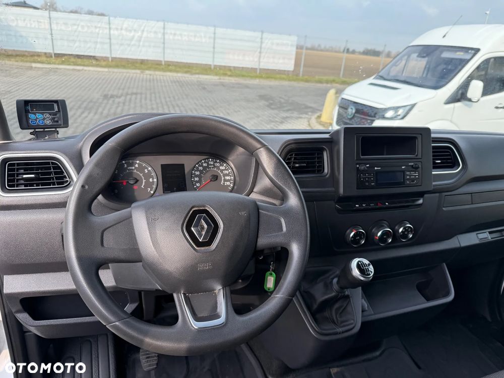 Renault Master - 10