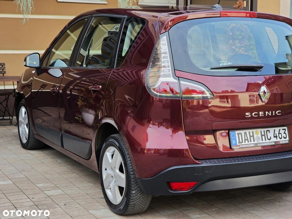 Renault Scenic 1.6 16V 110 TomTom Edition - 33