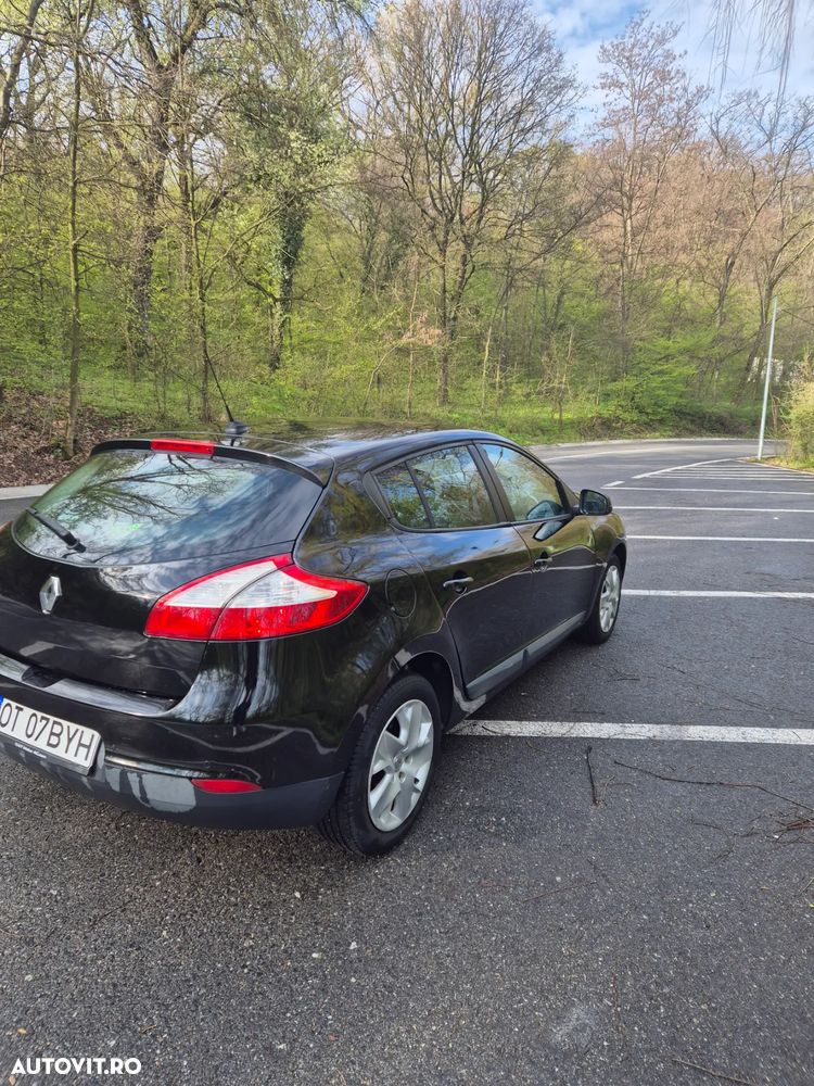 Renault Megane - 5