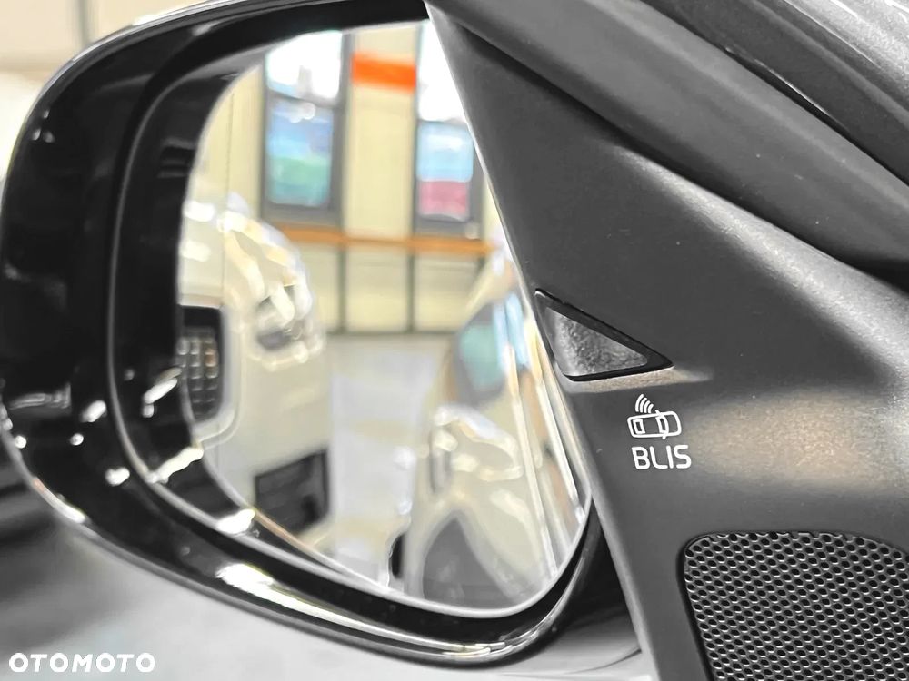 Volvo S60 Cross Country - 25