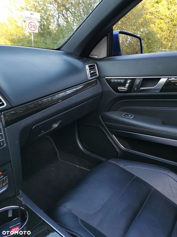Mercedes-Benz Klasa E 400 7G-TRONIC - 29