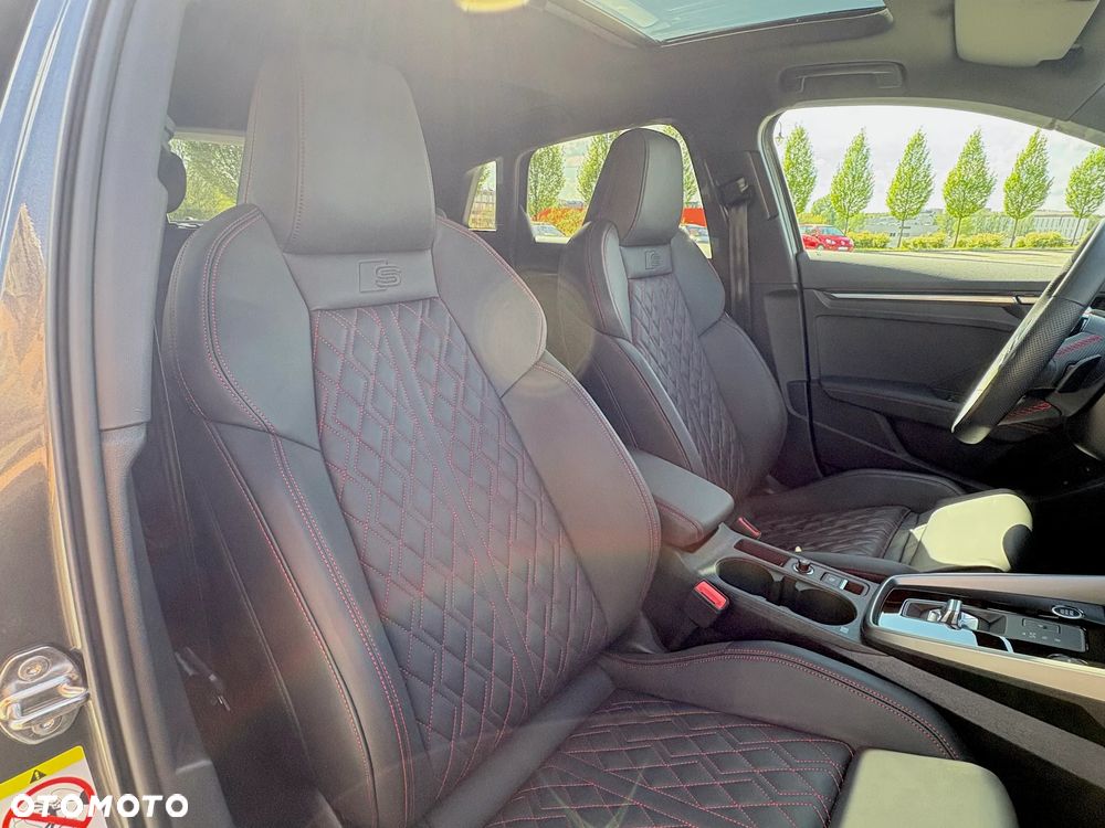 Audi A3 Sportback - 12