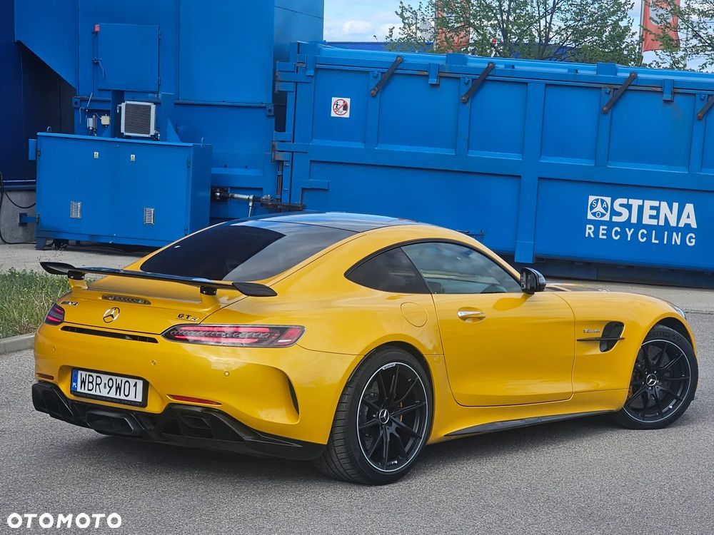 Mercedes-Benz AMG GT R - 6