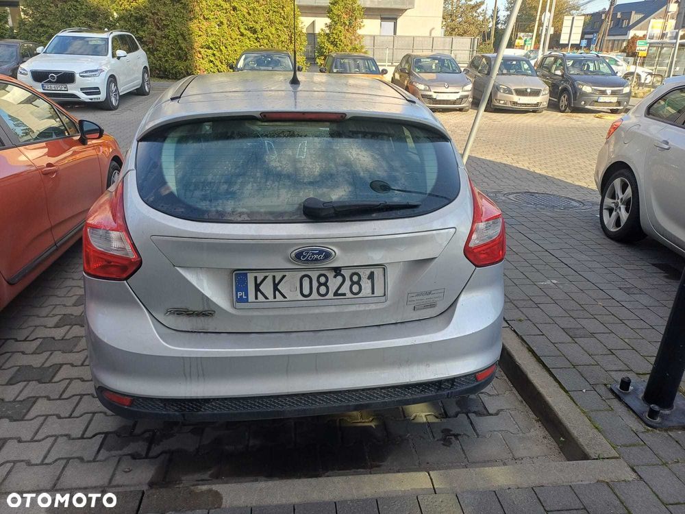 Ford Focus - 8