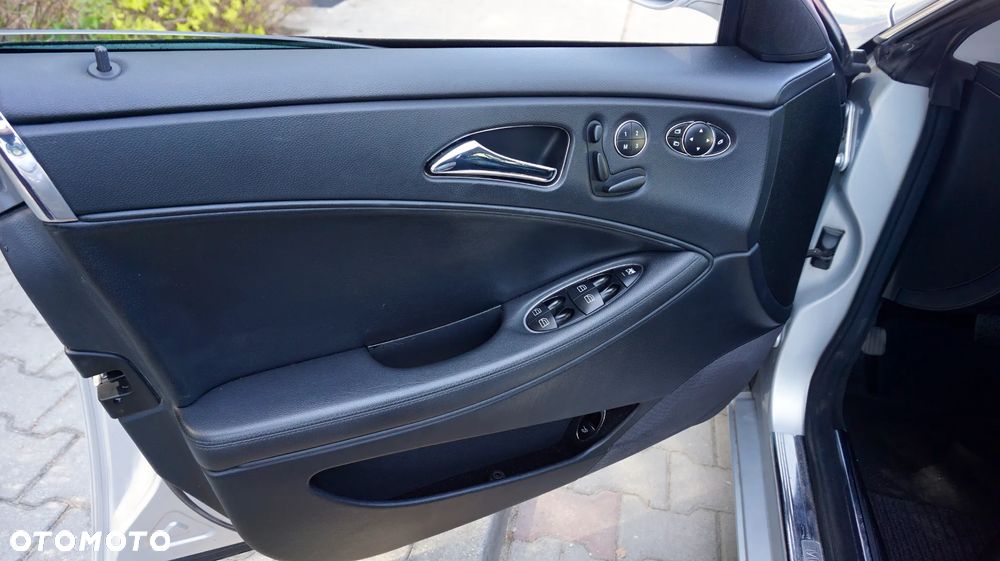 Mercedes-Benz CLS 500 7G-TRONIC - 19