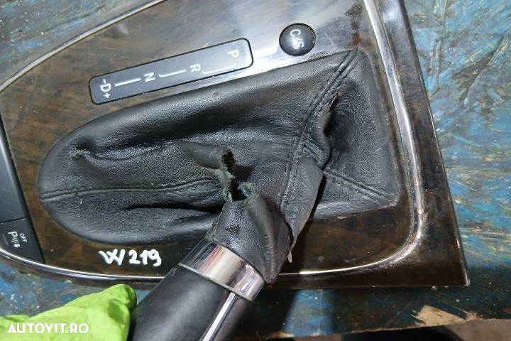 Nuca schimbator 2118216958 A2115420426 A2192670110 2118216958 A211542 - 4