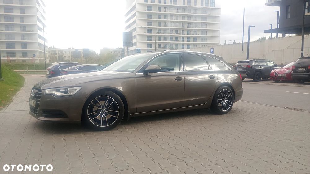 Audi A6 - 1