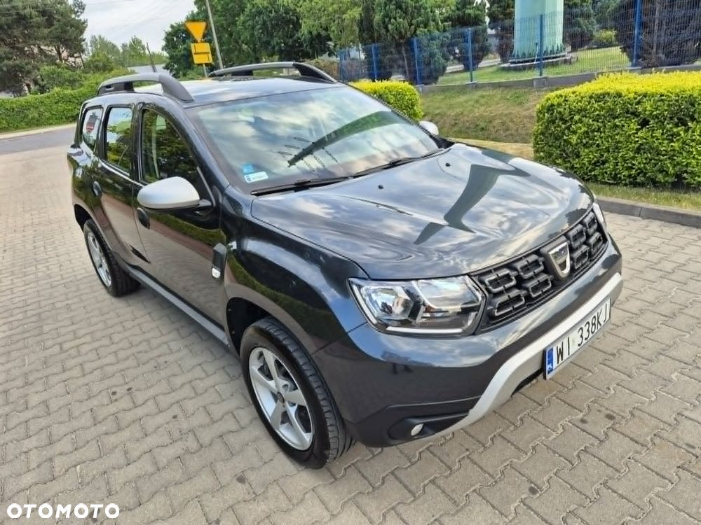 Dacia Duster TCe 130 2WD GPF Celebration - 1