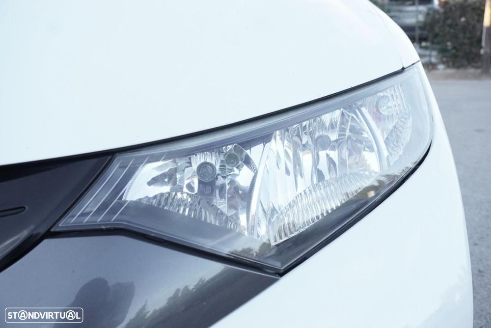 Honda Civic 2.2 i-DTEC Sport - 12